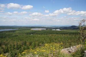 Blick vom Kahleberg im Osterzgebirge. Auf Etappe 1 des Kammwegs.