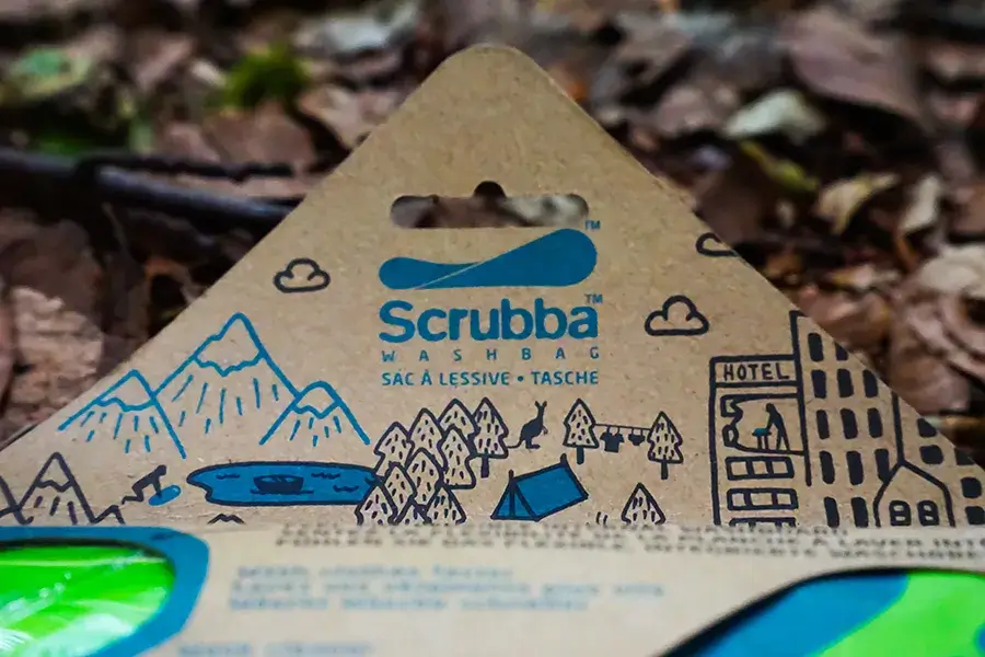 coole Zeichnungen zum passend zum Scrubba Wasgbag auf der Verpackung