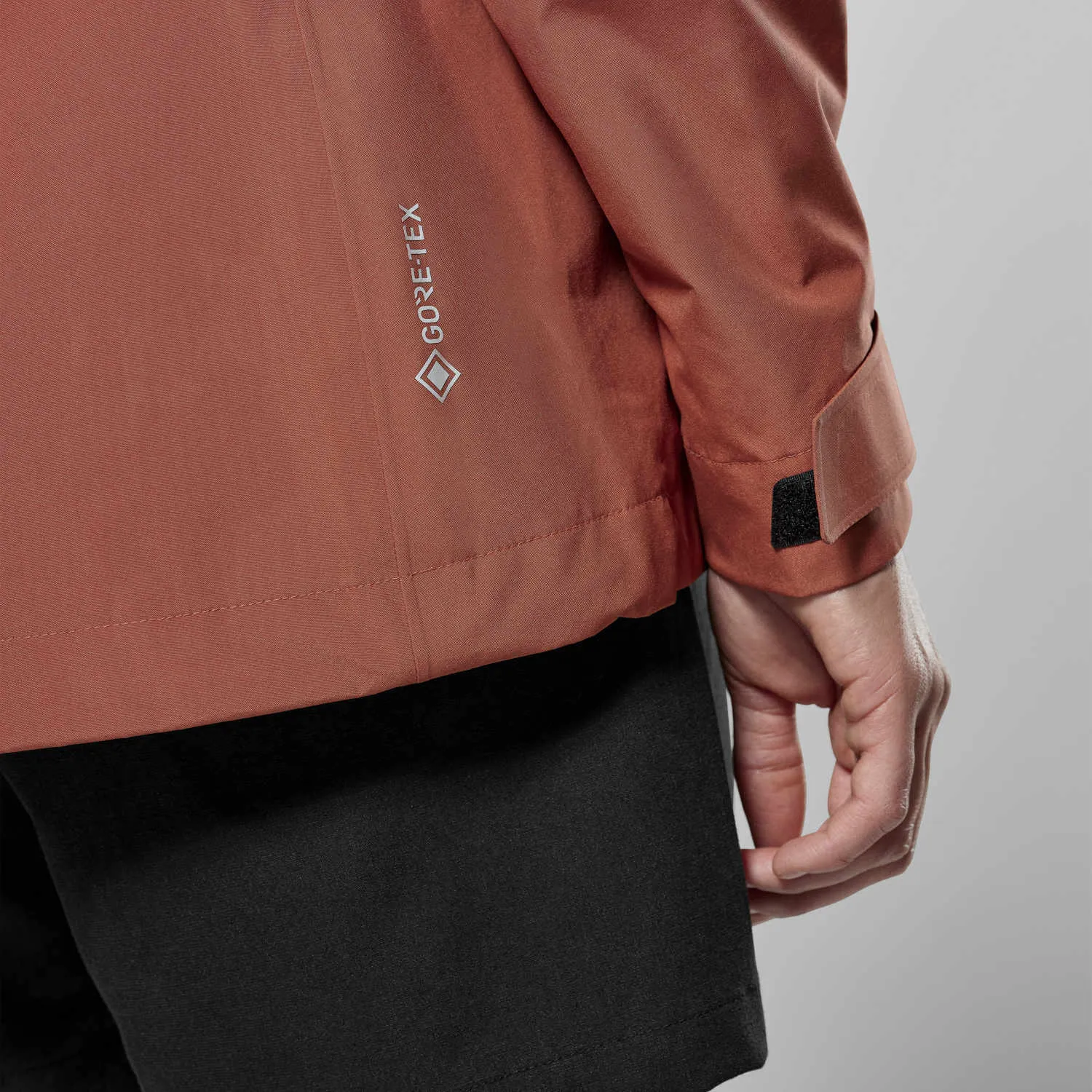 Puez GTX 3L EPE Jacket W 29091_1980_08_00-0000029091_1980_DETAIL (3).jpg