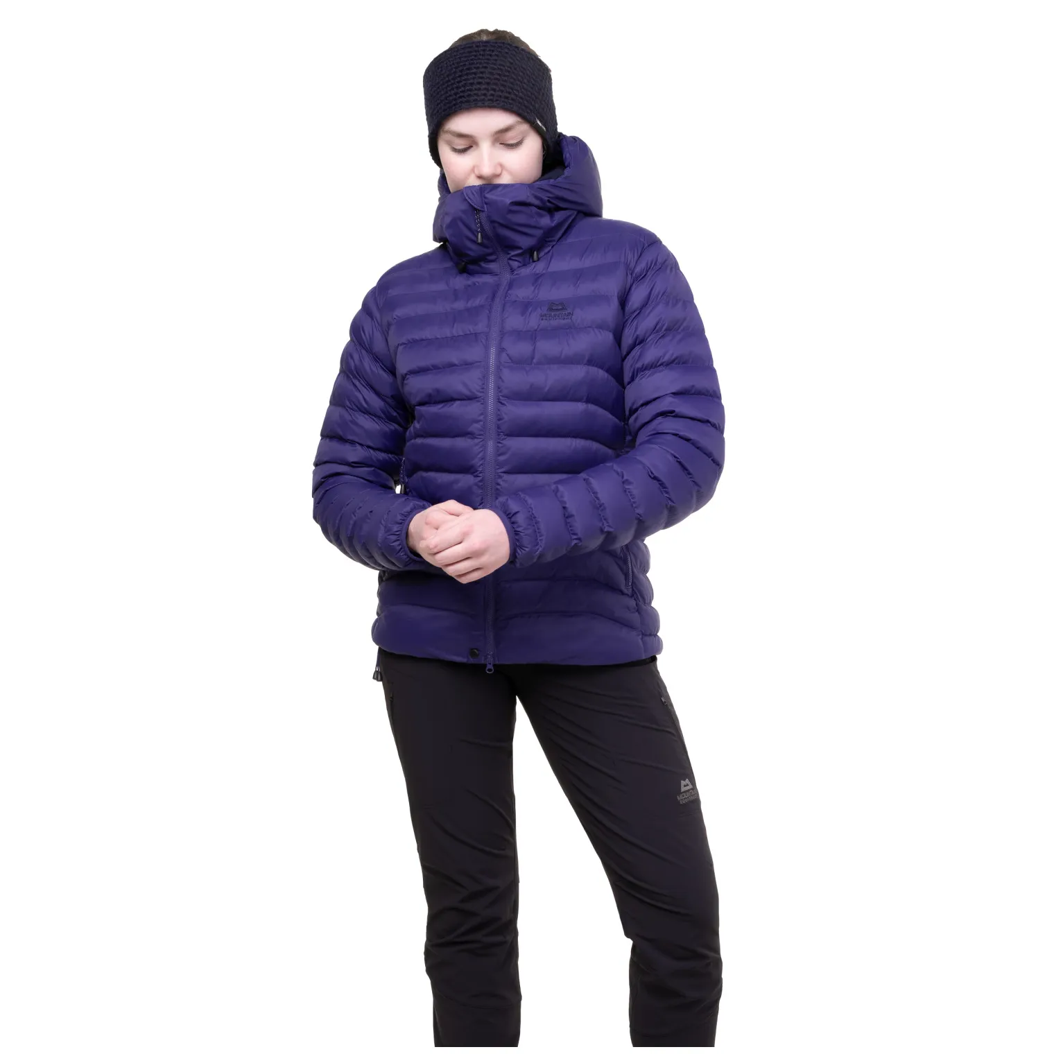 ME-005770_Superflux_Wmns_Jacket_Me-02261_Amethyst_Cosmos-06245.jpg