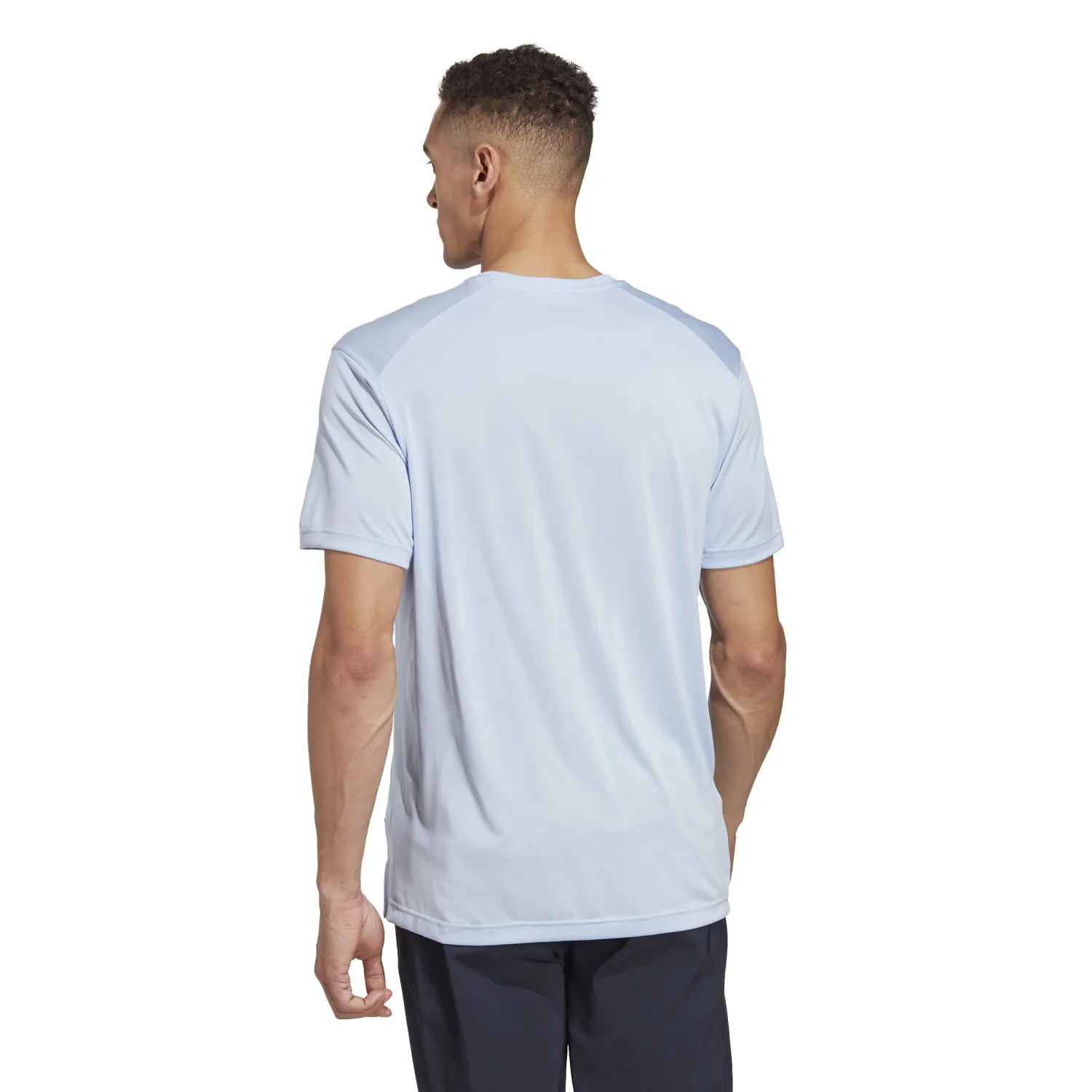 209_HZ1387_5_APPAREL_On Model_Back View_transparent.jpg