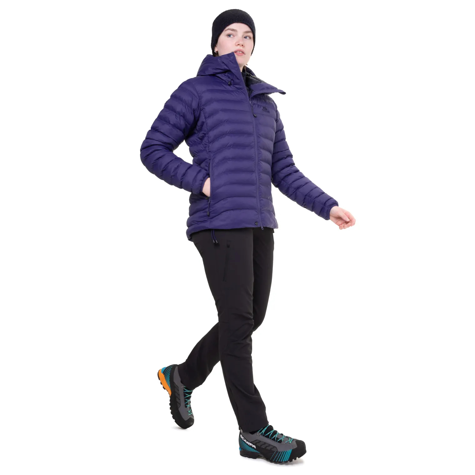ME-005770_Superflux_Wmns_Jacket_Me-02261_Amethyst_Cosmos-06252.jpg