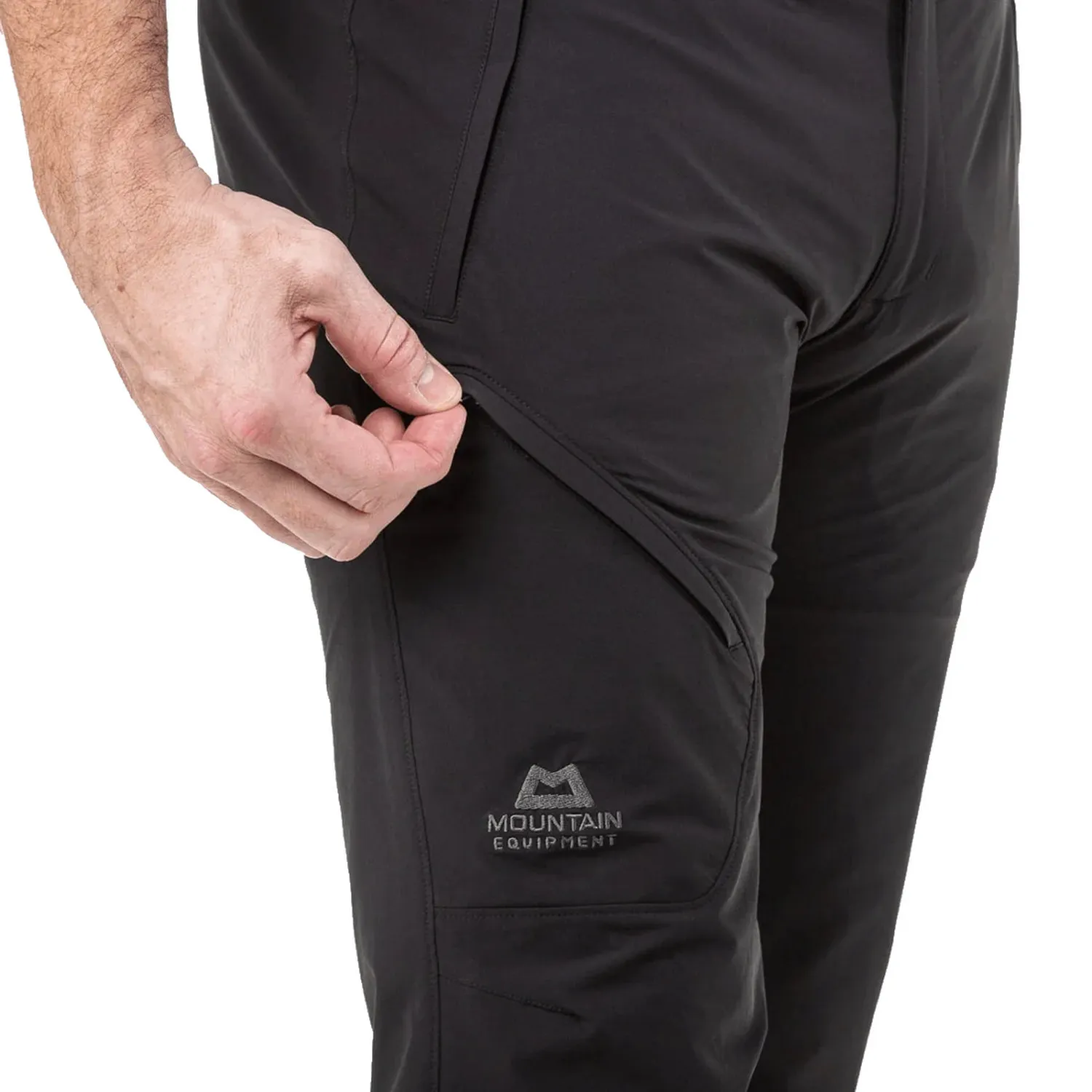 ME-004647_Comici_Pant_ME-01355_Black_Thigh_Pocket-8944-Medium.jpg