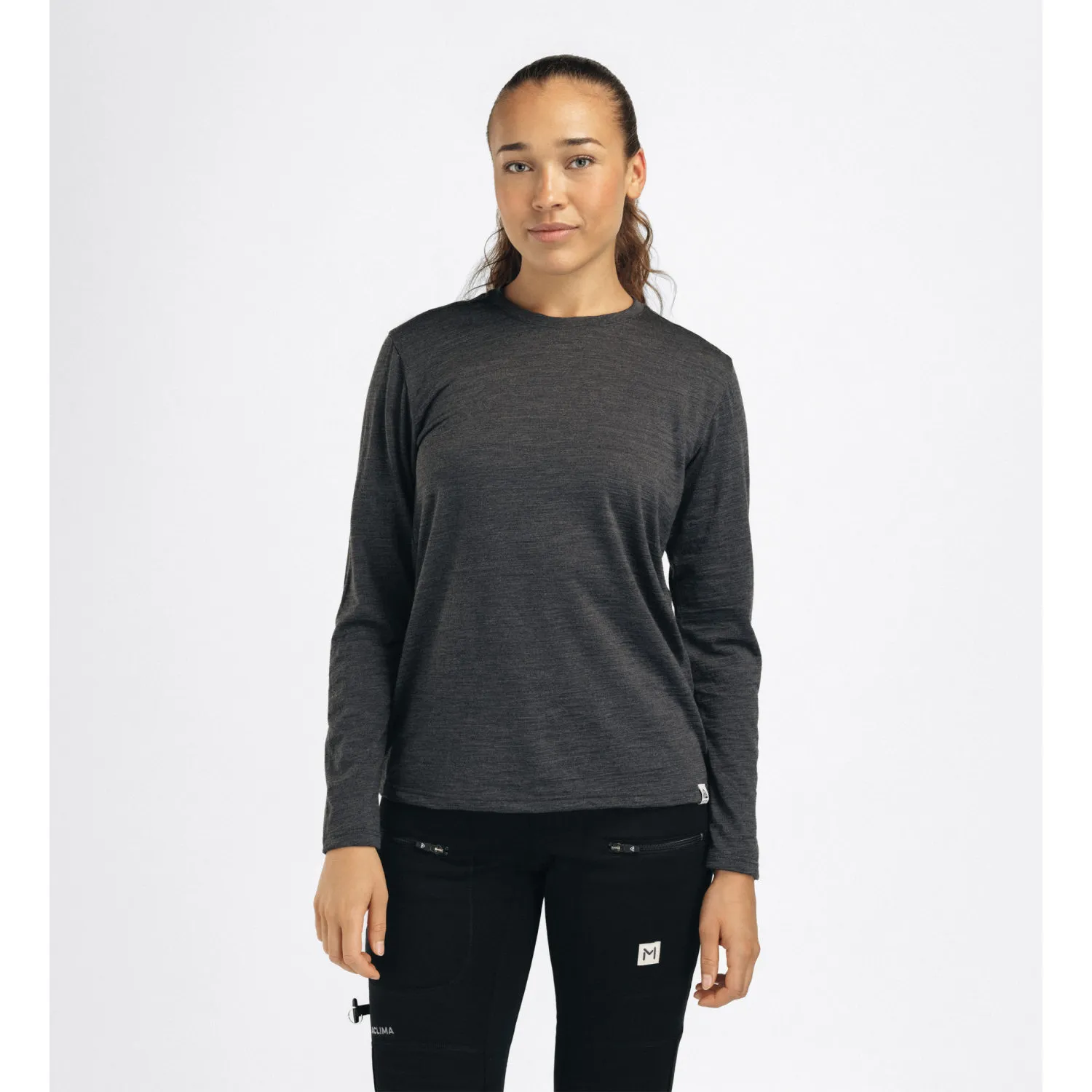 LightWool 180 Crewneck W 109514-69_model1.jpg