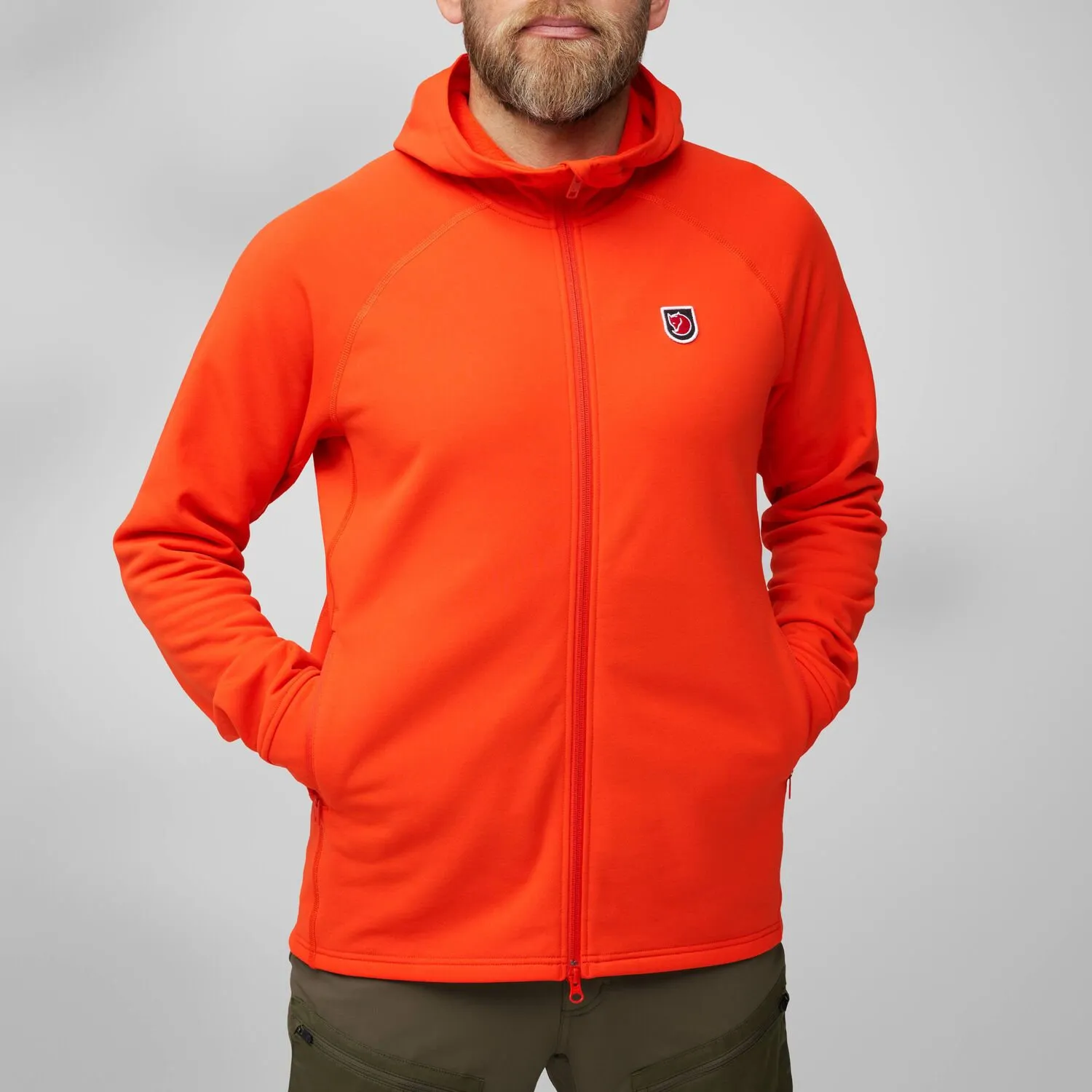 Expedition_Fleece_Hoodie_M_12600237-214_E_MODEL_FJR.jpg