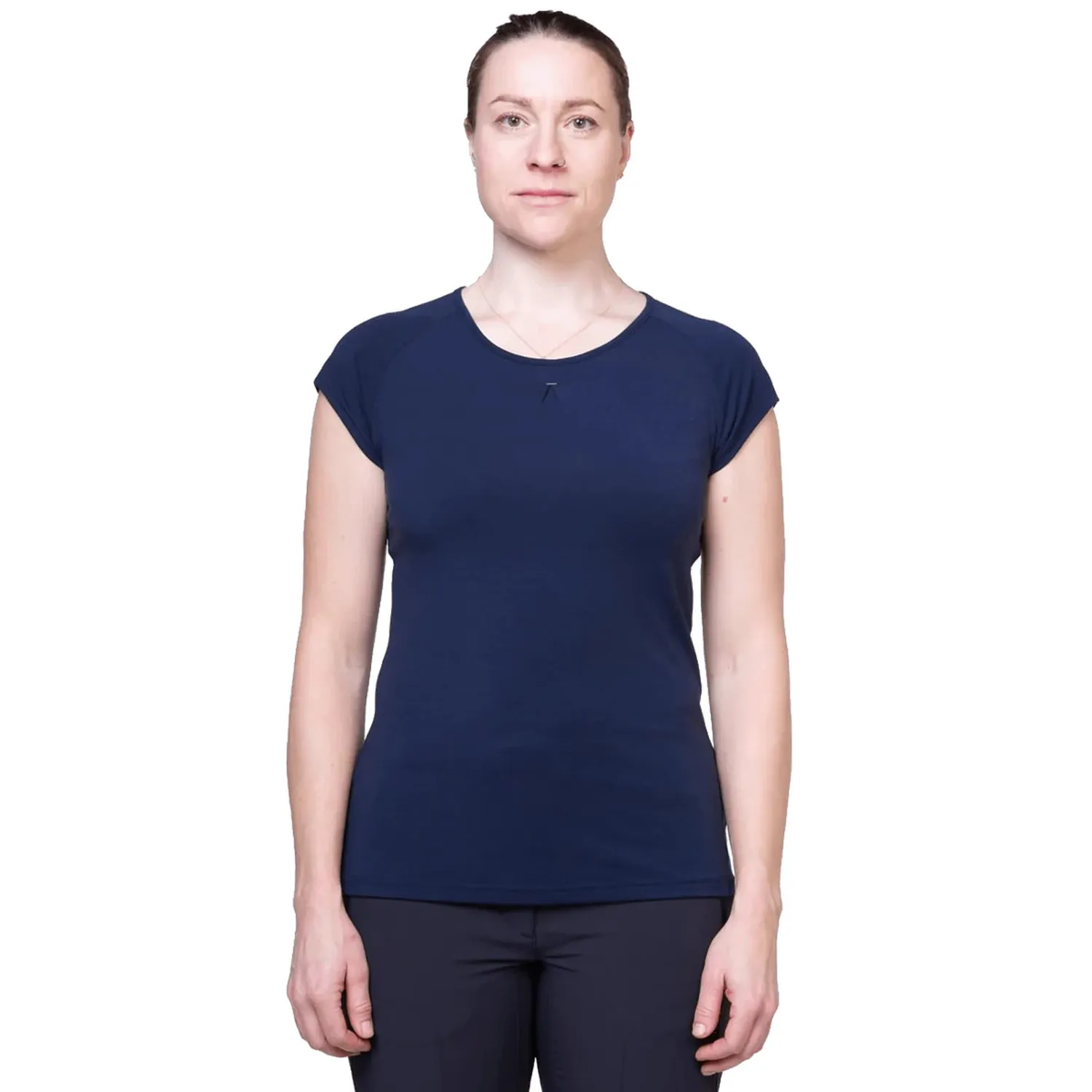 ME-007394_Equinox_Womens_Tee_ME-01438_Cosmos_Front-4657-Medium.jpg