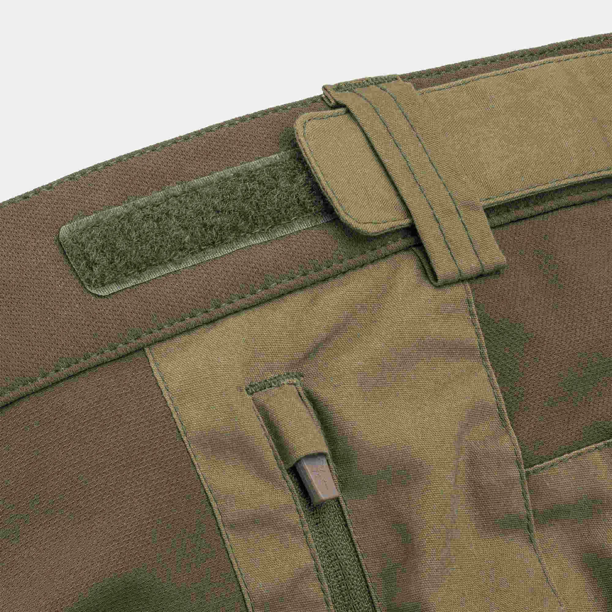 5302-723-21_Pinewood-Trousers-Finnveden-Hybrid-Extreme_Dark-Olive-Hunting-Olive (1832).jpg