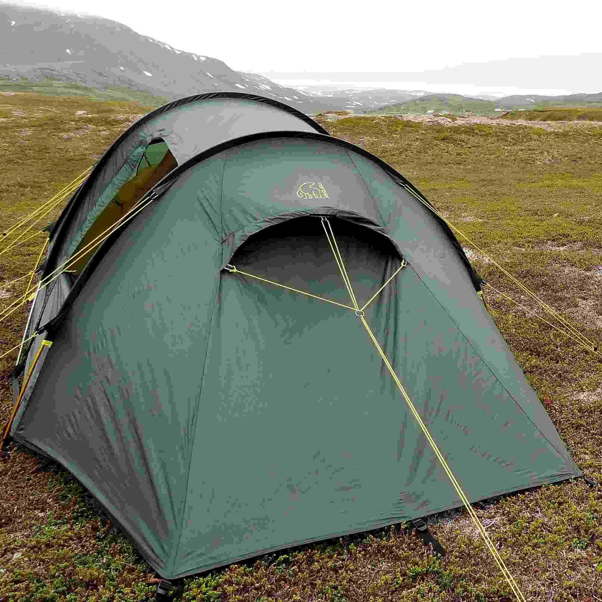 Oppland-2-si-112032-nordisk-classic-tunnel-two-man-tent-forest-green-on-location-5.jpg