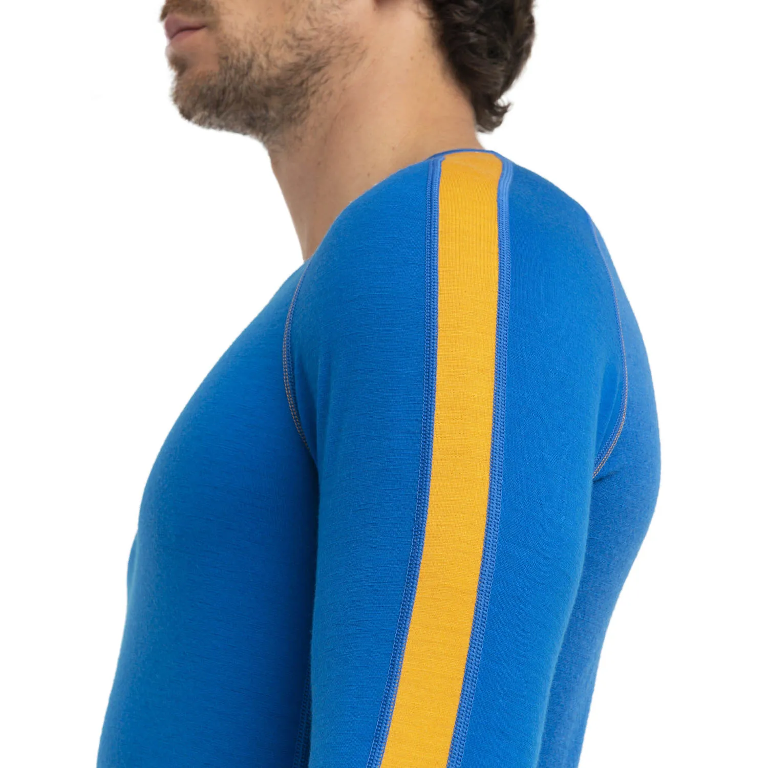 FW23_Men_200_ZoneKnit_TM_LS_Crewe_0A56HA876_6.jpg
