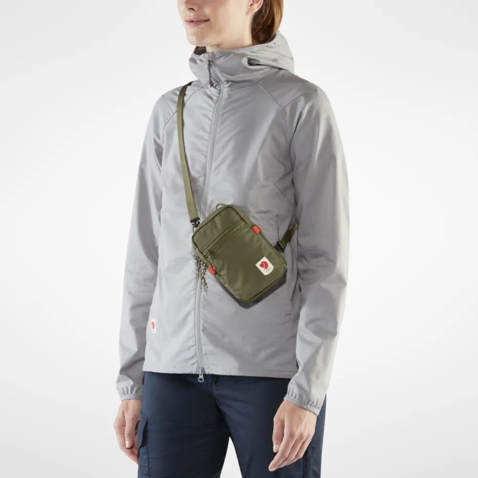 High_Coast_Pocket_23226-620_D_MODEL_FJR.jpg