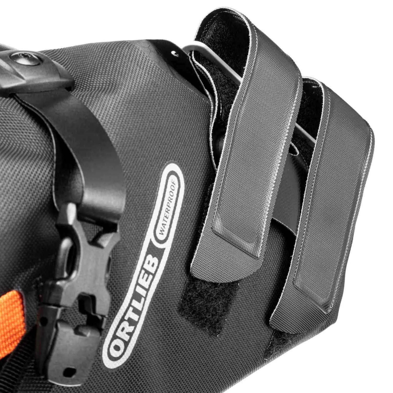 Seat-Pack-16-5L_F9902_detail-1.jpg