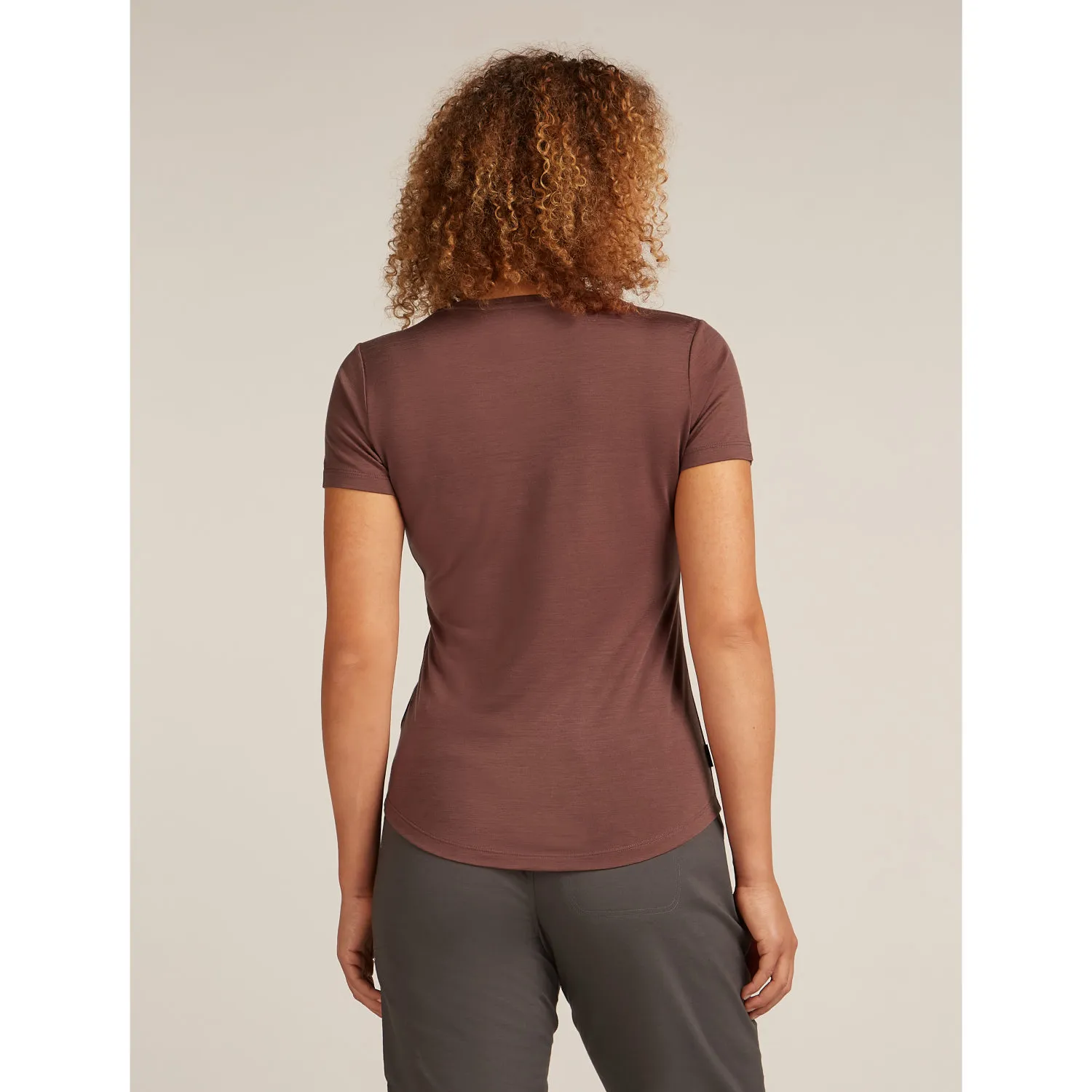 FW25-BM-Women Merino Blend 125 Cool-Lite Sphere SS Scoop Tee-0A56ZP0B1_02.jpg