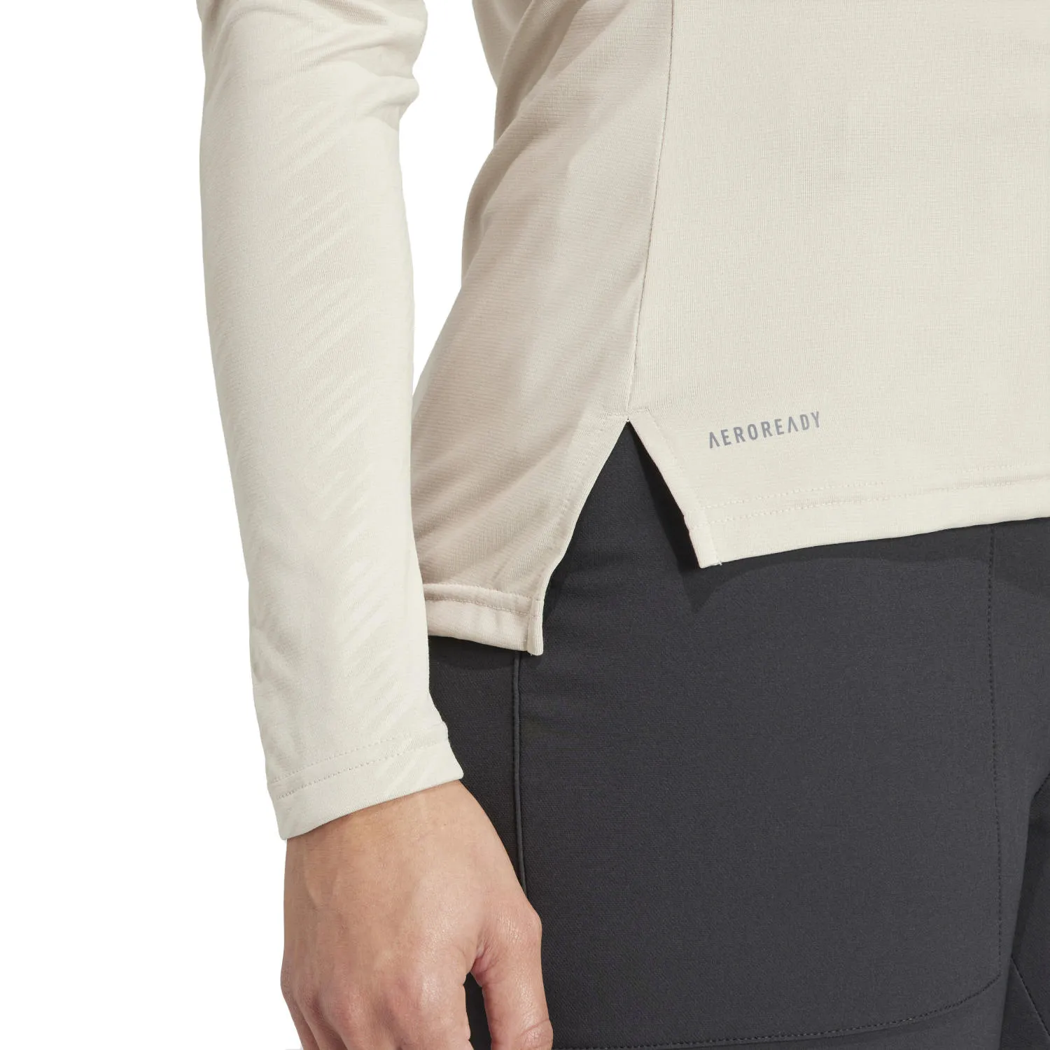 HZ6265_9_APPAREL_On Model_Detail View 2_white.jpg