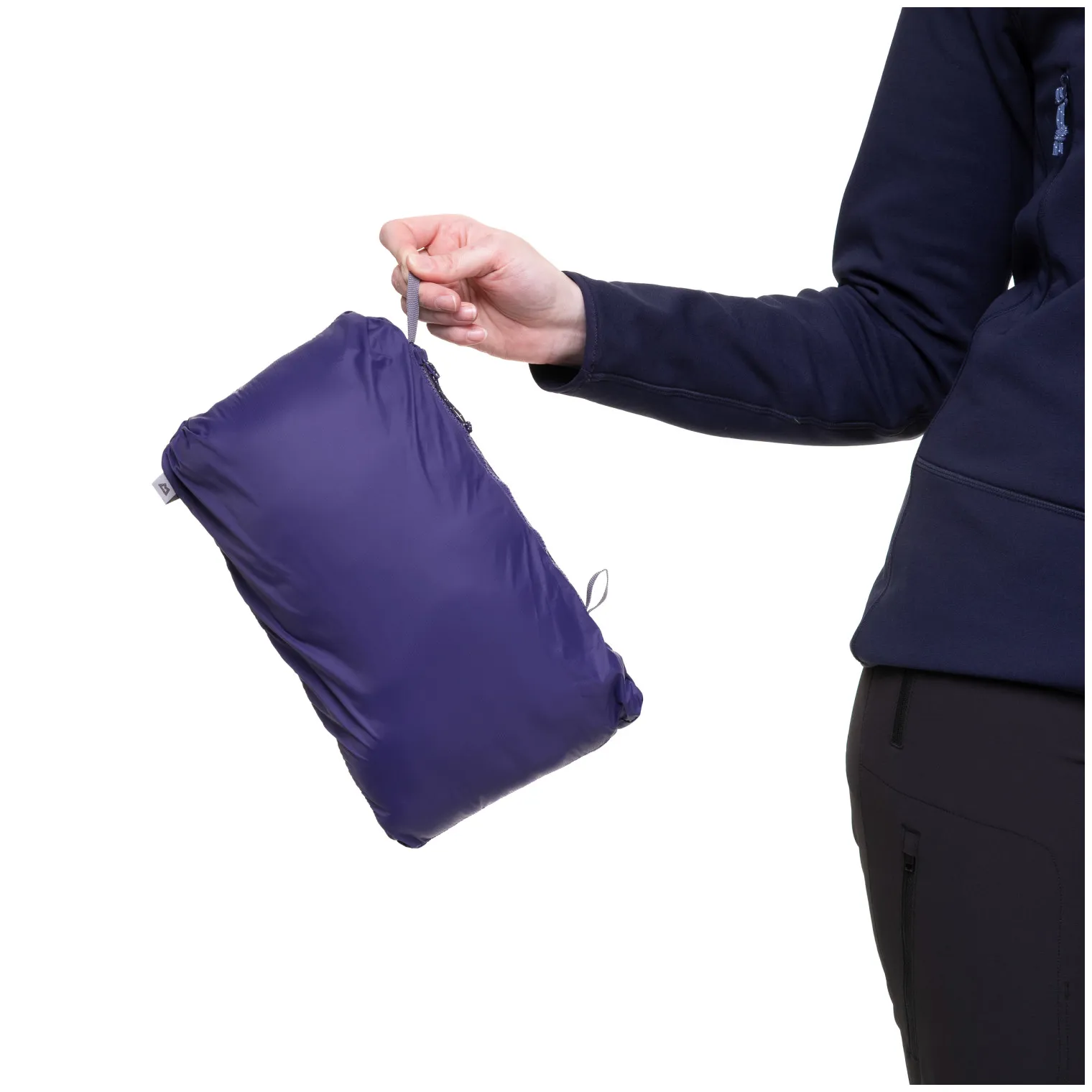 ME-005770_Superflux_Wmns_Jacket_Me-02261_Amethyst_Cosmos-06272.jpg