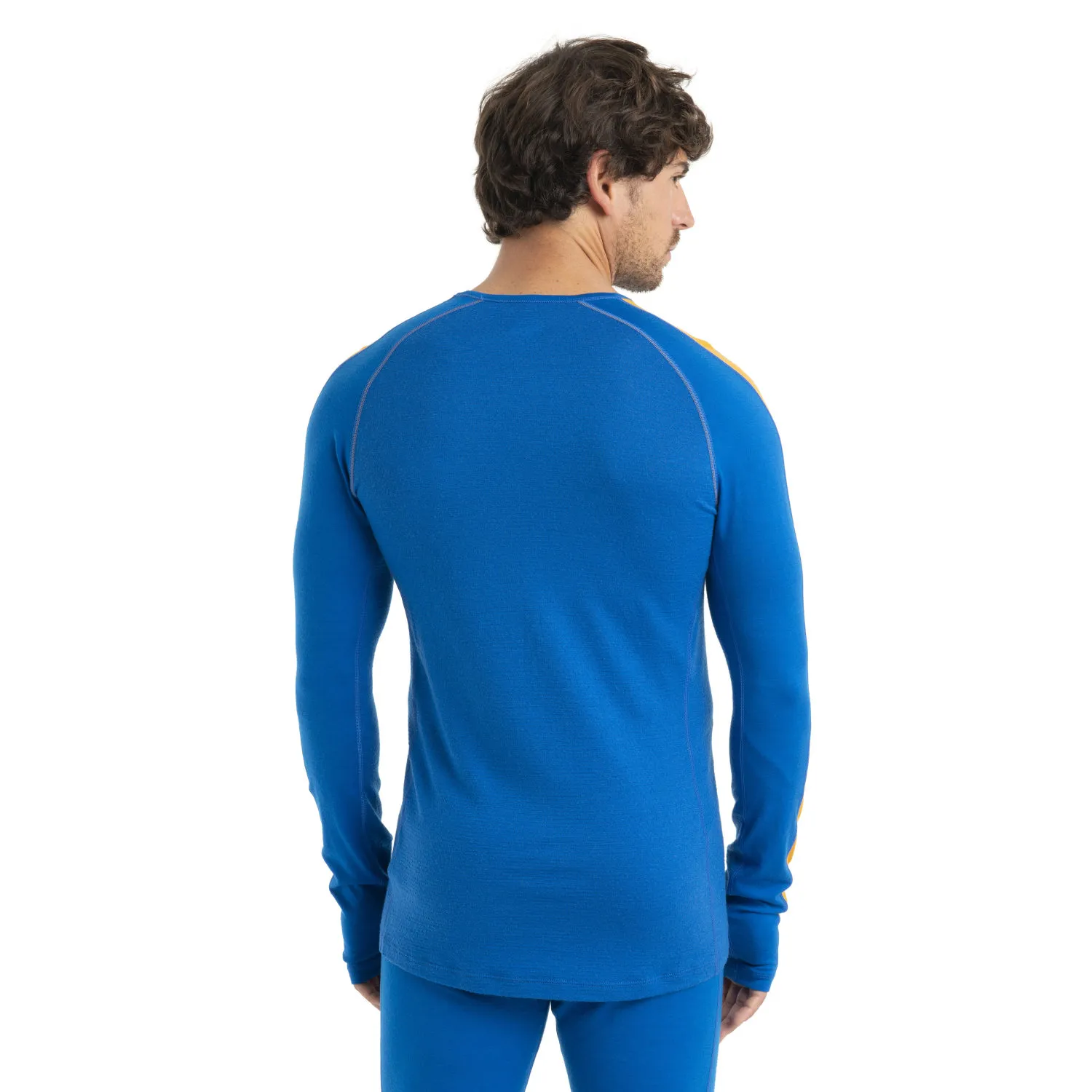 FW23_Men_200_ZoneKnit_TM_LS_Crewe_0A56HA876_2.jpg