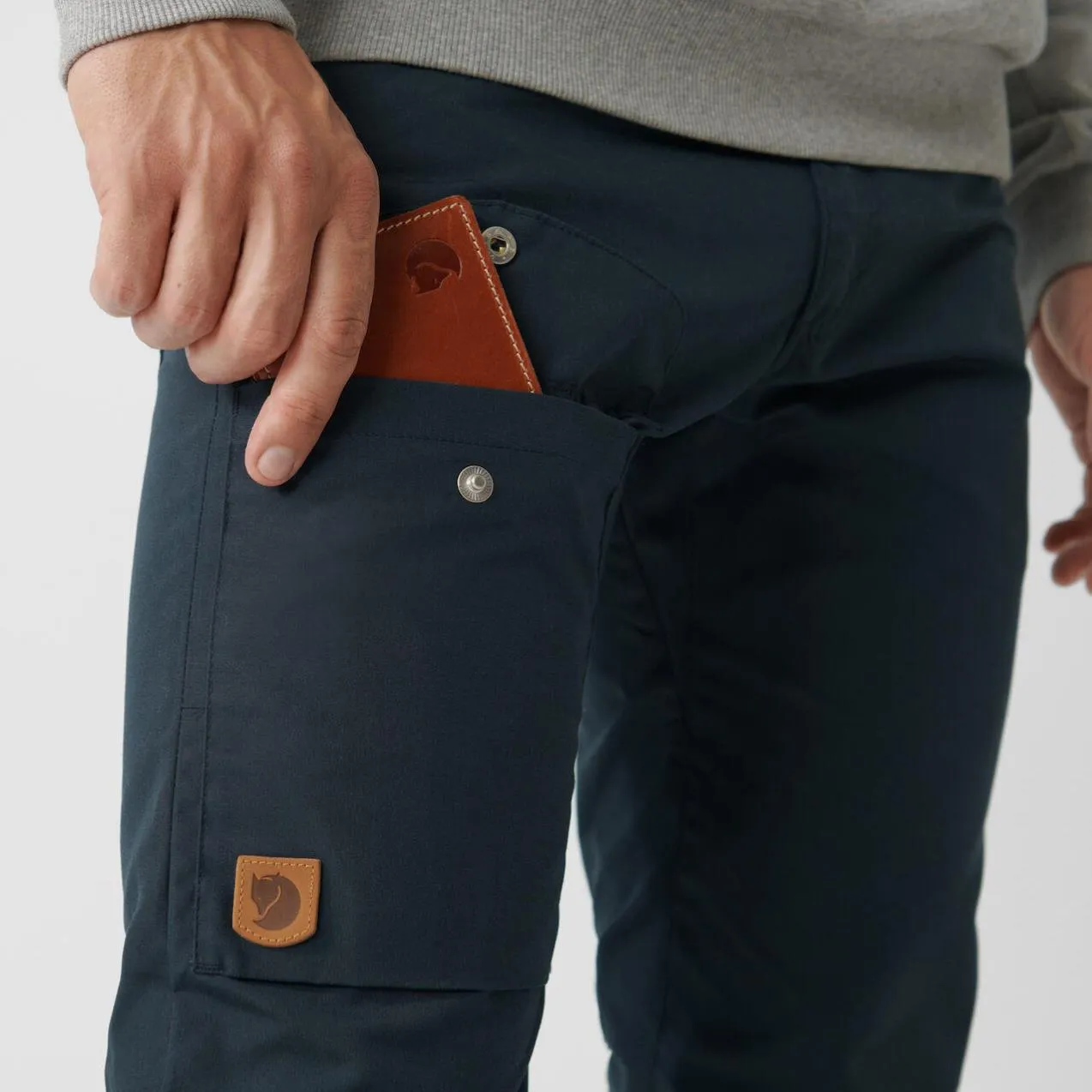 Greenland_Jeans_M_Reg_81871R-555_G_DETAIL_FJR.jpg