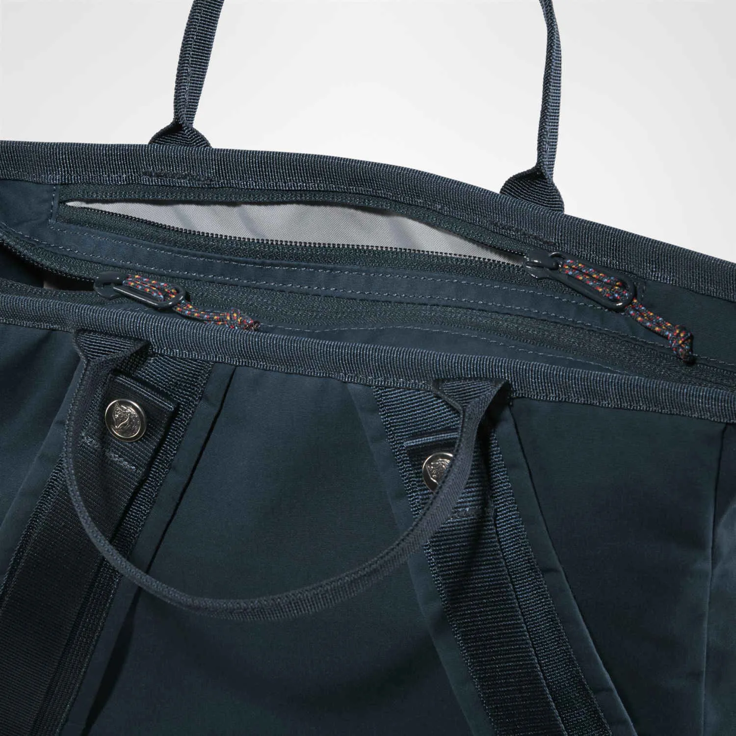 7323450522711_FW19_fvrb_vardag_totepack_fjaellraeven_21.jpg