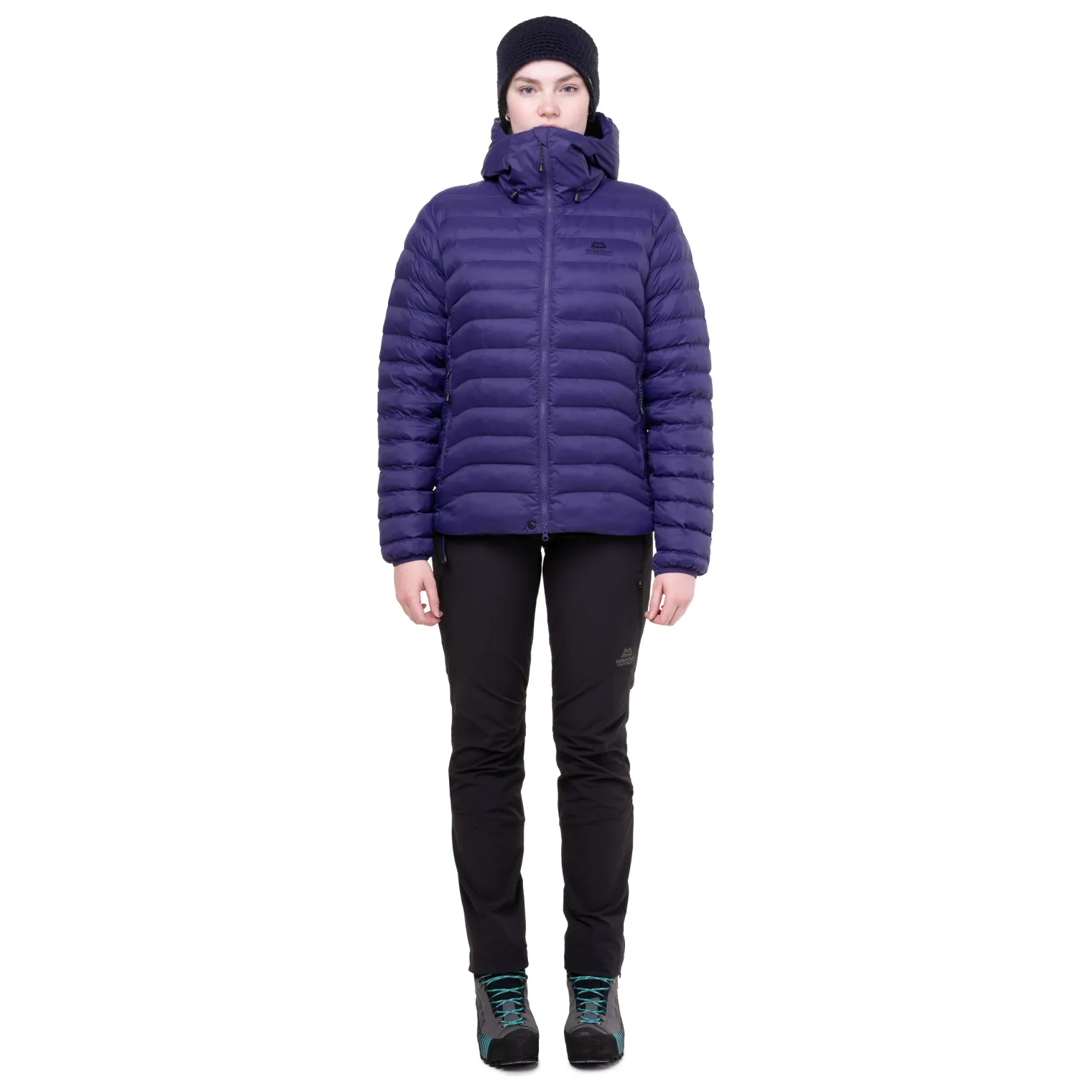 ME-005770_Superflux_Wmns_Jacket_Me-02261_Amethyst_Cosmos-06241.jpg
