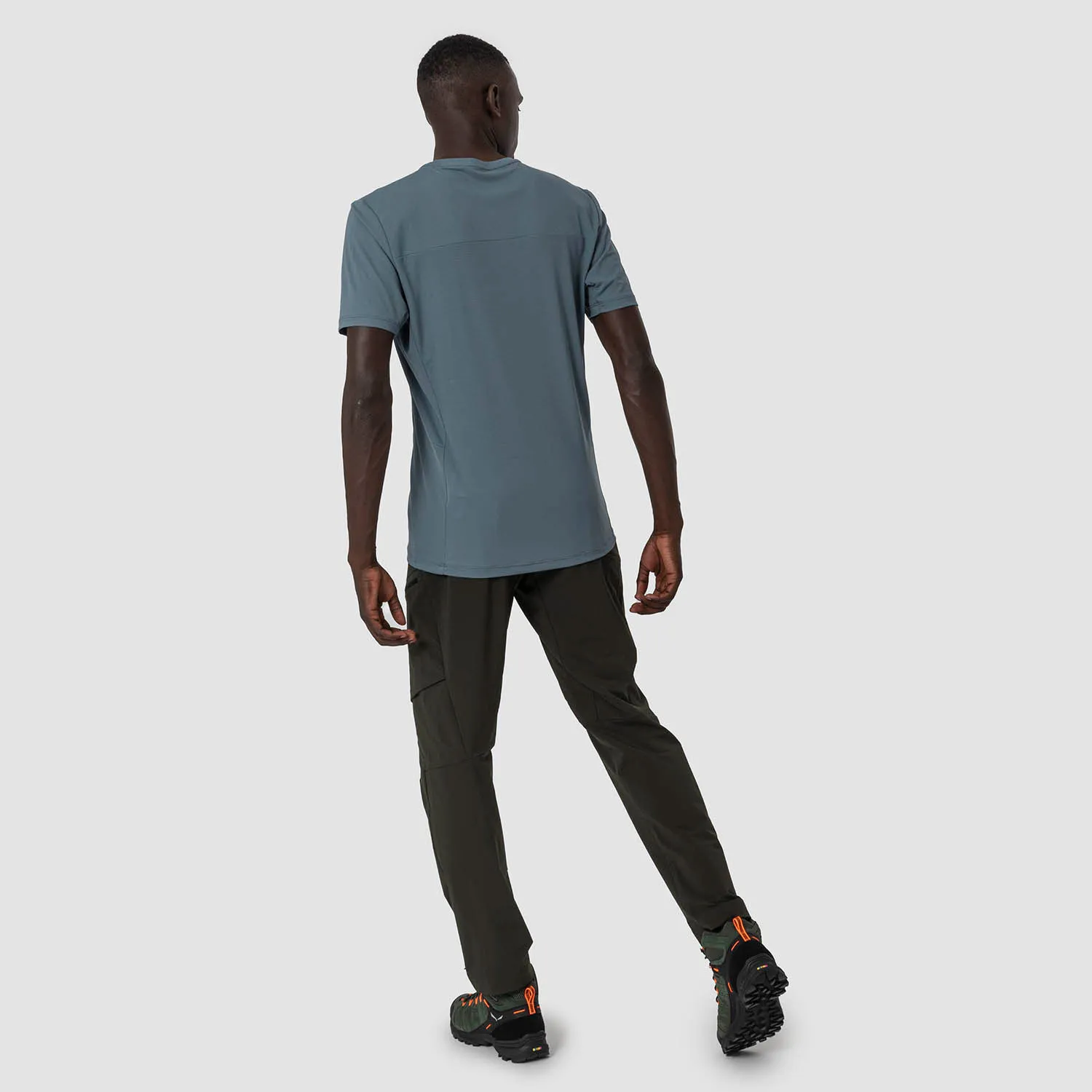 28632-8100_04_Salewa_BODY.jpg