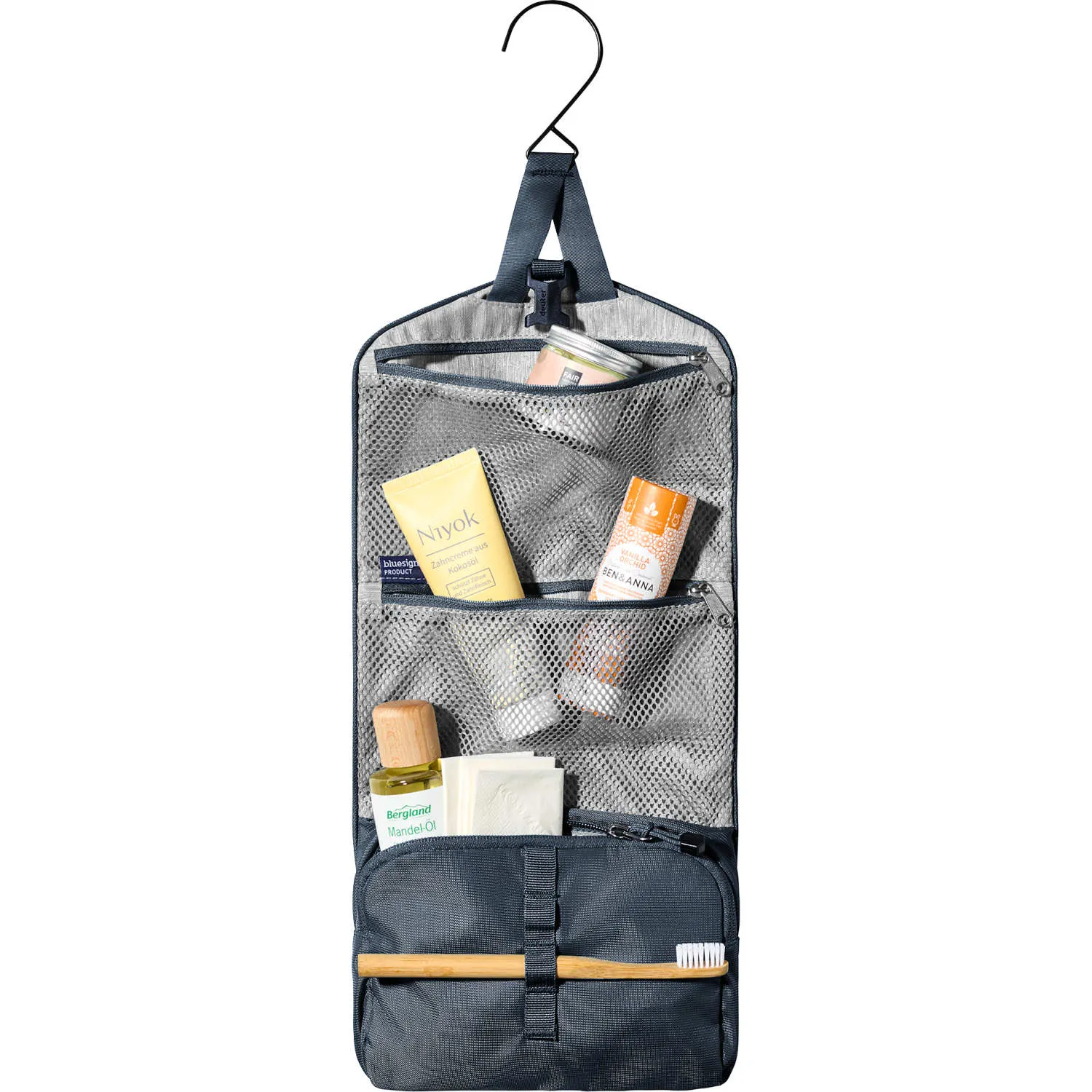 3930226-7000-WashBagI_black-D-01.jpg