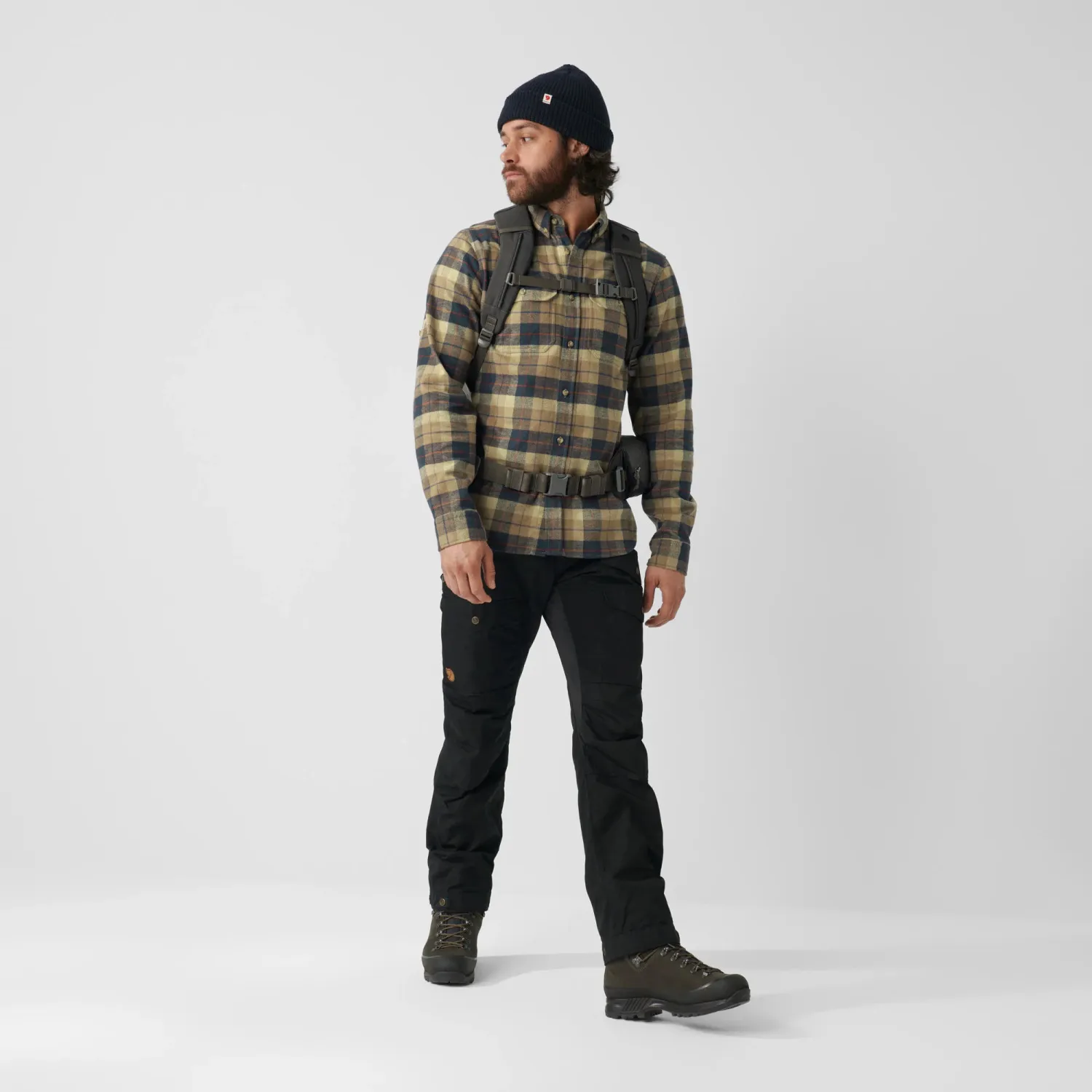 singi_heavy_flannel_shirt_m_81373-227_c_model_fjr.jpg